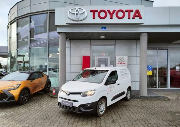 wielkopolskie Toyota Proace City cena 105900 przebieg: 6038, rok produkcji 2022 z Poniec